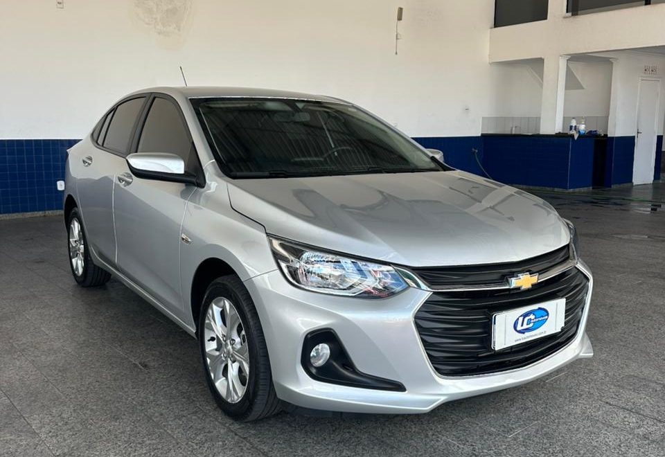 Chevrolet Onix Plus